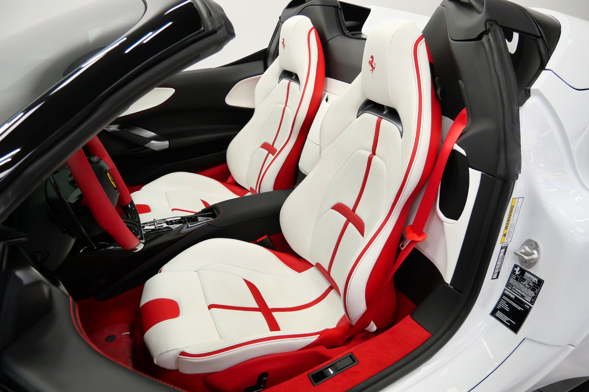 Used 2025 Ferrari SF90 Spider AWD/4WD image 27