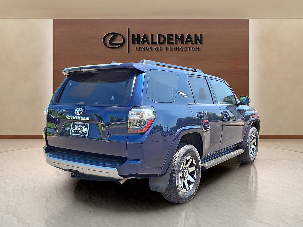 Used 2021 Toyota 4Runner TRD Off-Road Premium w/ Moonroof Package AWD/4WD image 6