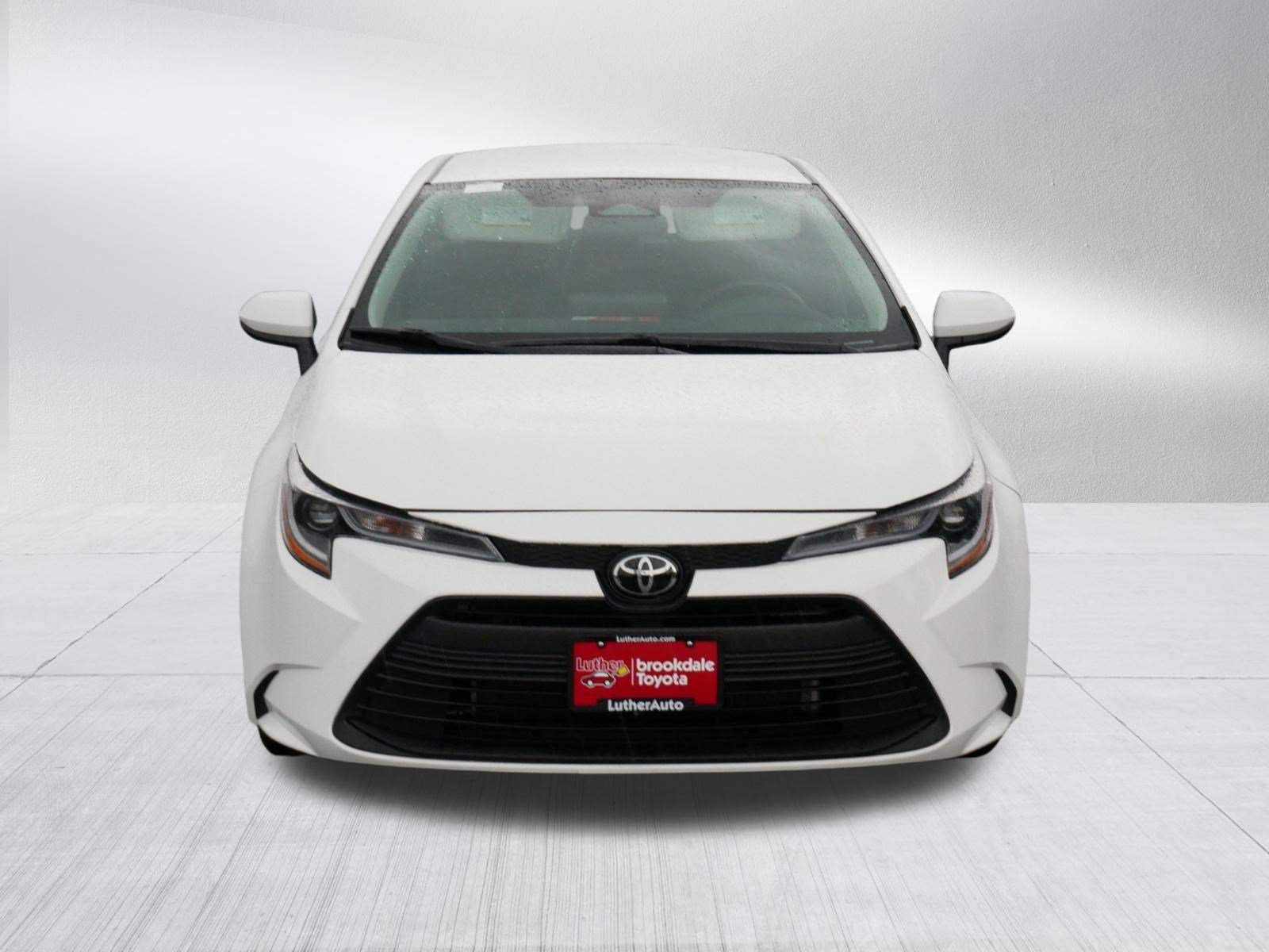 Certified 2024 Toyota Corolla LE FWD image 2