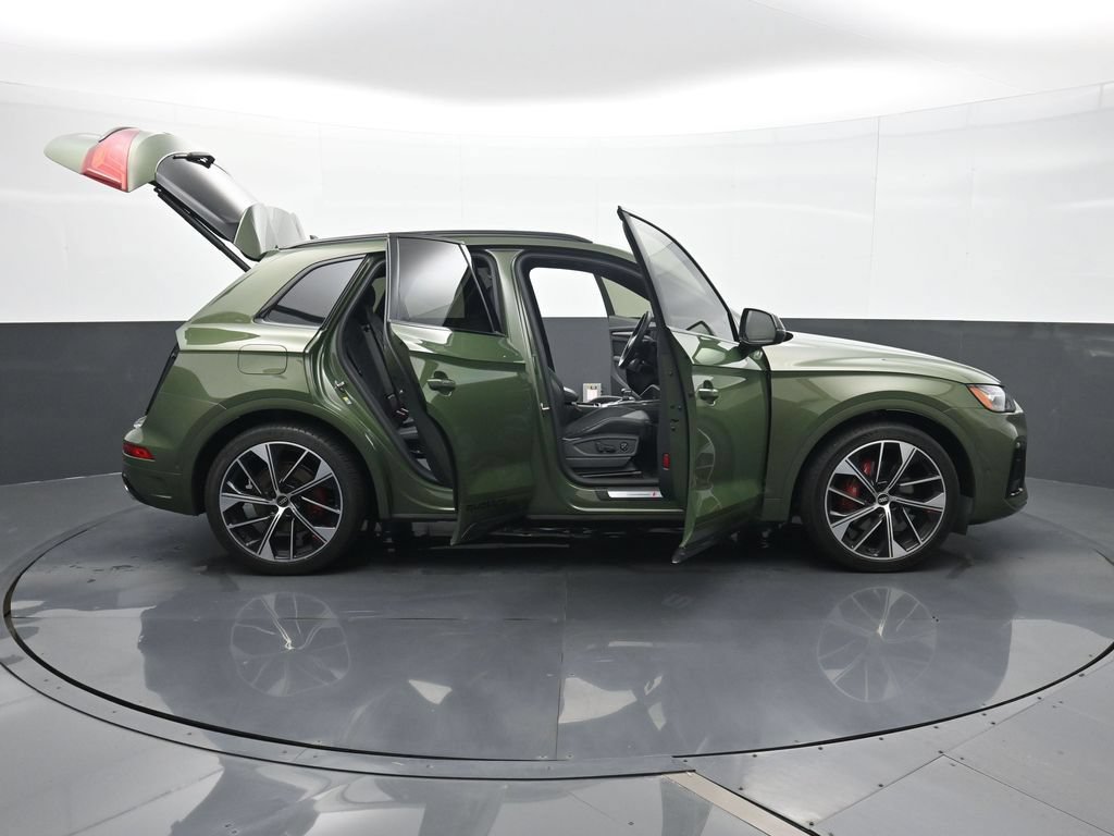 Used 2021 Audi SQ5 Prestige AWD/4WD image 31