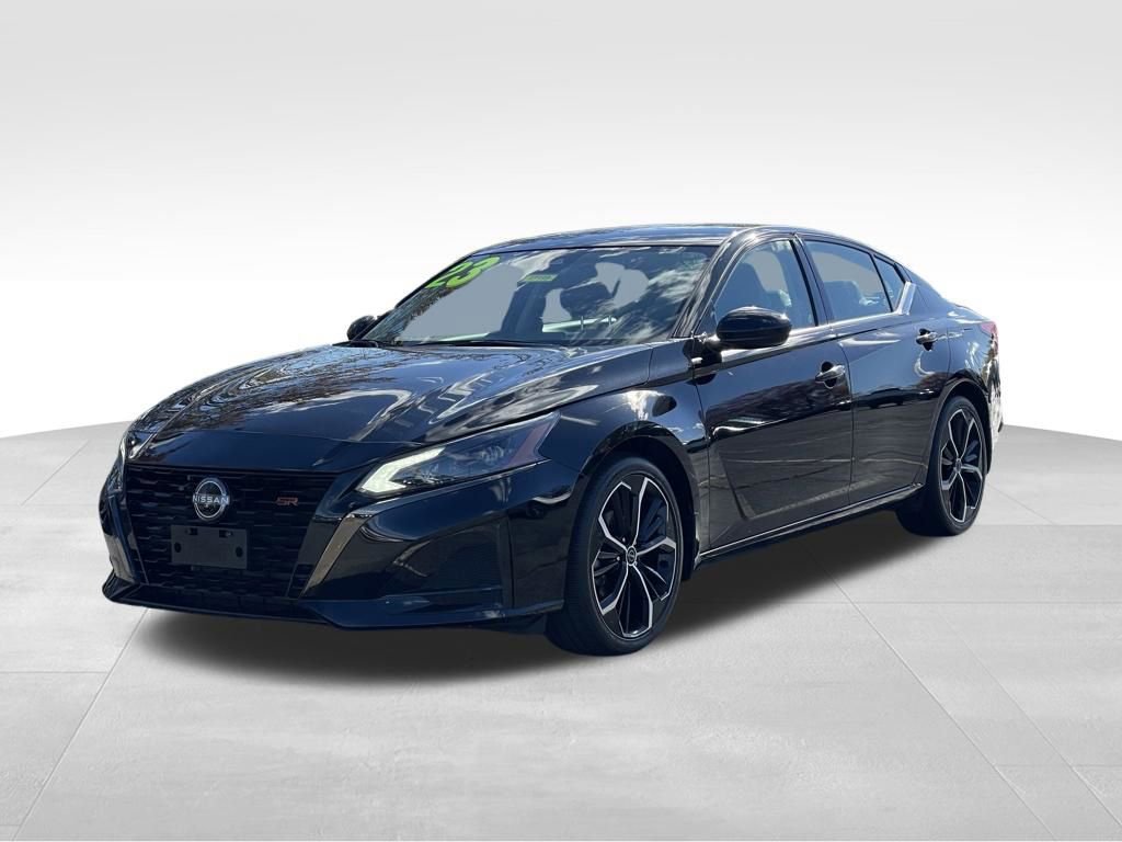 Certified 2023 Nissan Altima 2.5 SR AWD/4WD image 2