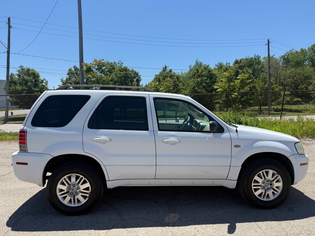 Used 2006 Mercury Mariner 4WD V6 image 2