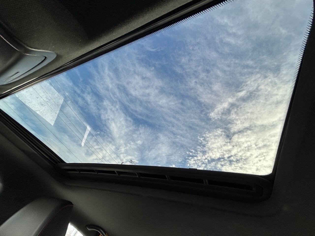 Used 2014 Volkswagen Jetta GLI Autobahn image 24