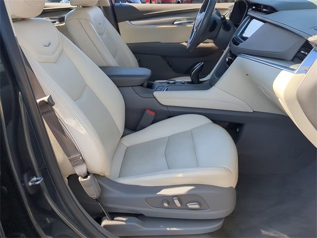 Used 2022 Cadillac XT5 Premium Luxury image 20