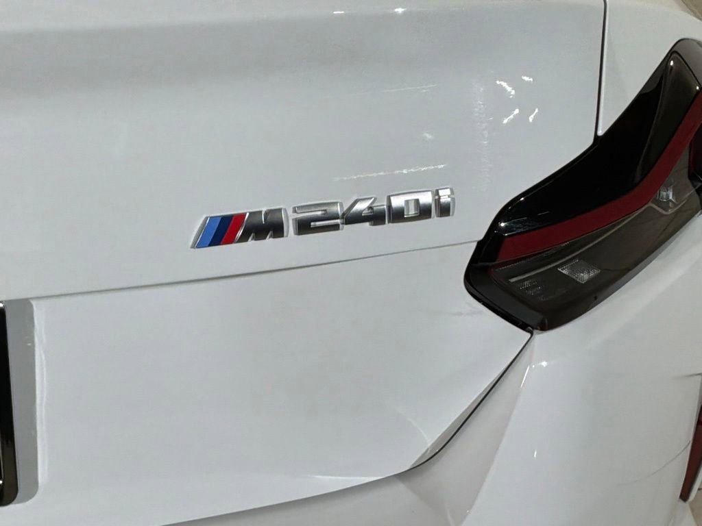 Used 2025 BMW M240i xDrive Coupe AWD/4WD image 27
