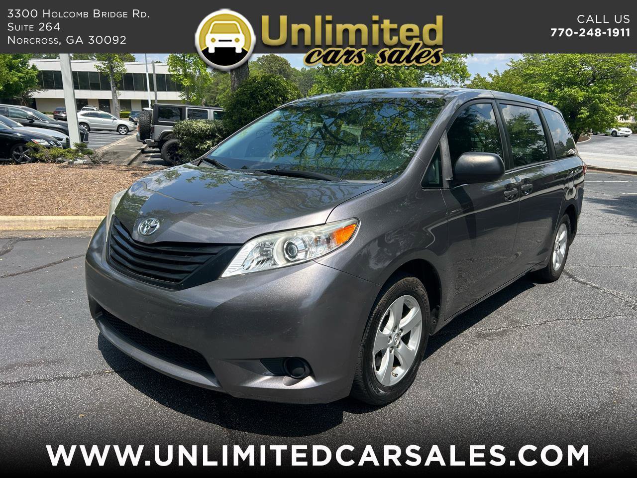 Used 2017 Toyota Sienna L FWD image 1