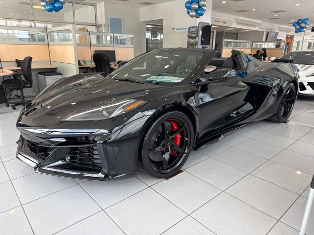New 2026 Chevrolet Corvette E-Ray AWD/4WD image 3