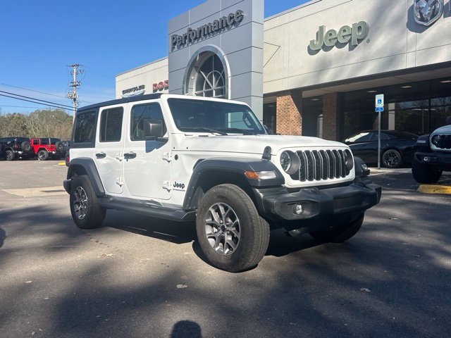 Used 2024 Jeep Wrangler Unlimited Sport AWD/4WD image 17