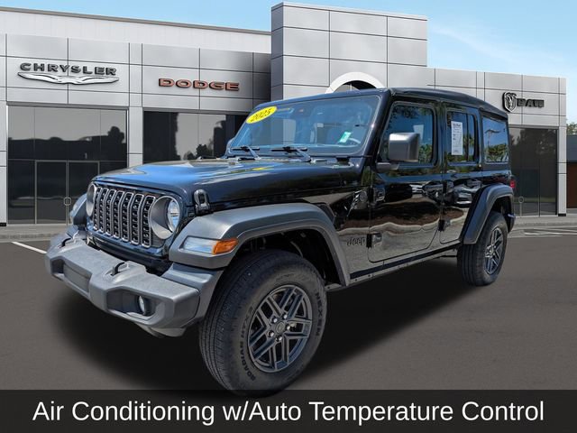 Used 2025 Jeep Wrangler Sport S image 9
