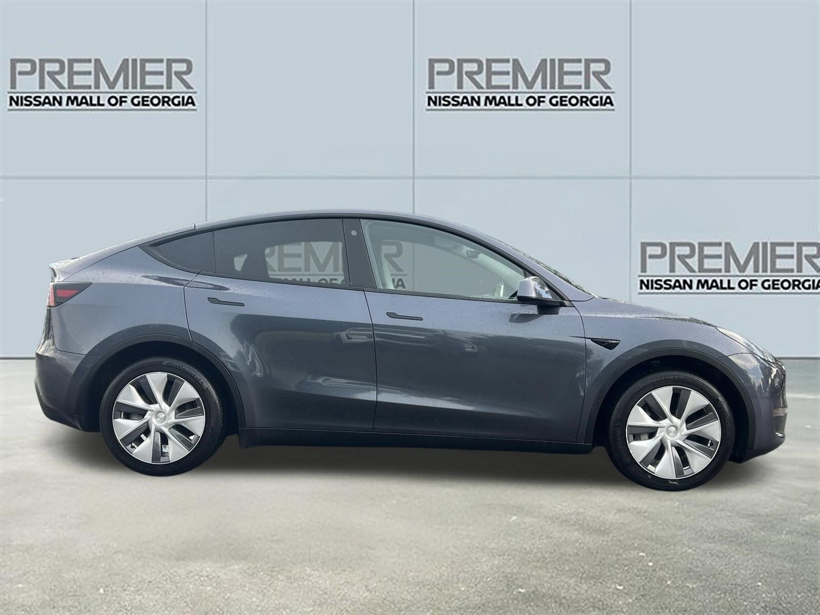 Used 2023 Tesla Model Y Long Range AWD/4WD image 26