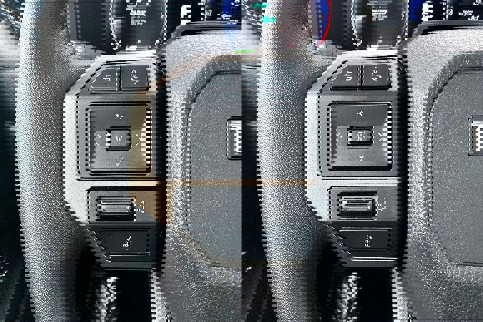 Used 2025 Toyota Land Cruiser image 17