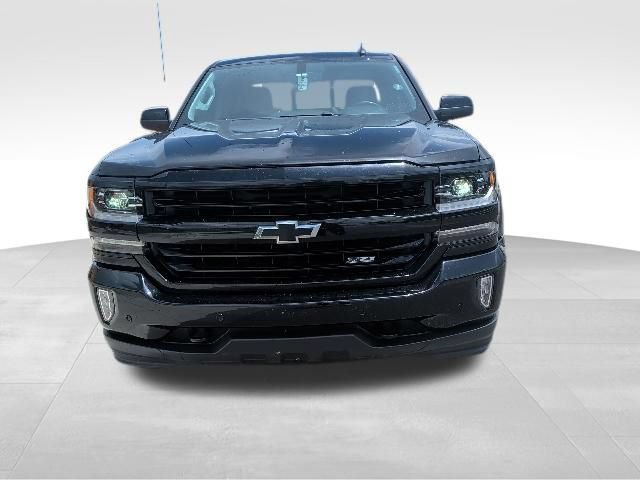 Used 2017 Chevrolet Silverado 1500 LTZ Z71 w/ LTZ Plus Package AWD/4WD image 8