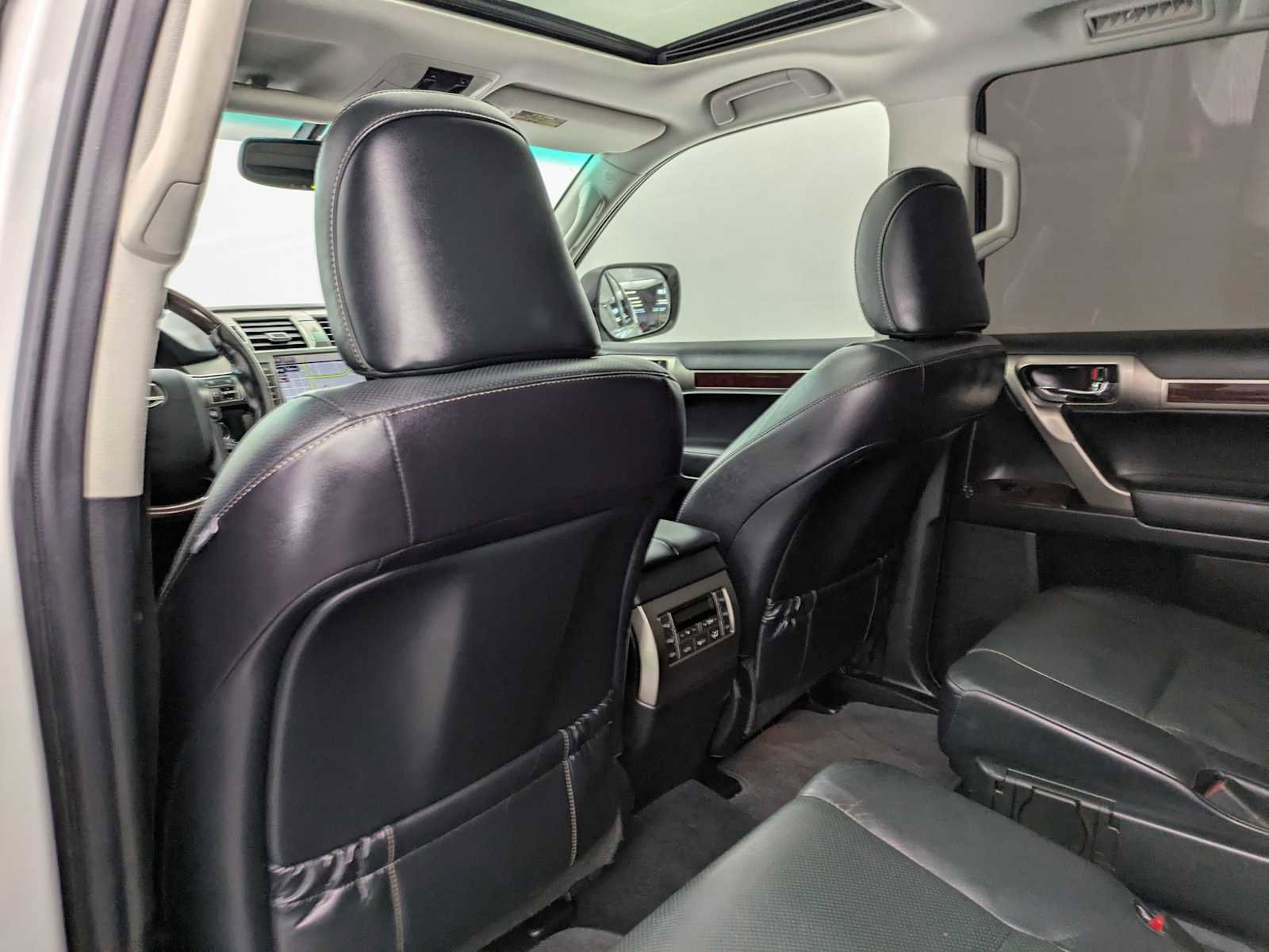 Used 2018 Lexus GX 460 Premium image 18