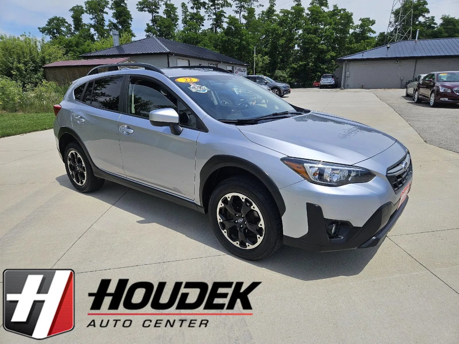 Used 2022 Subaru Crosstrek 2.0i Premium AWD/4WD image 1