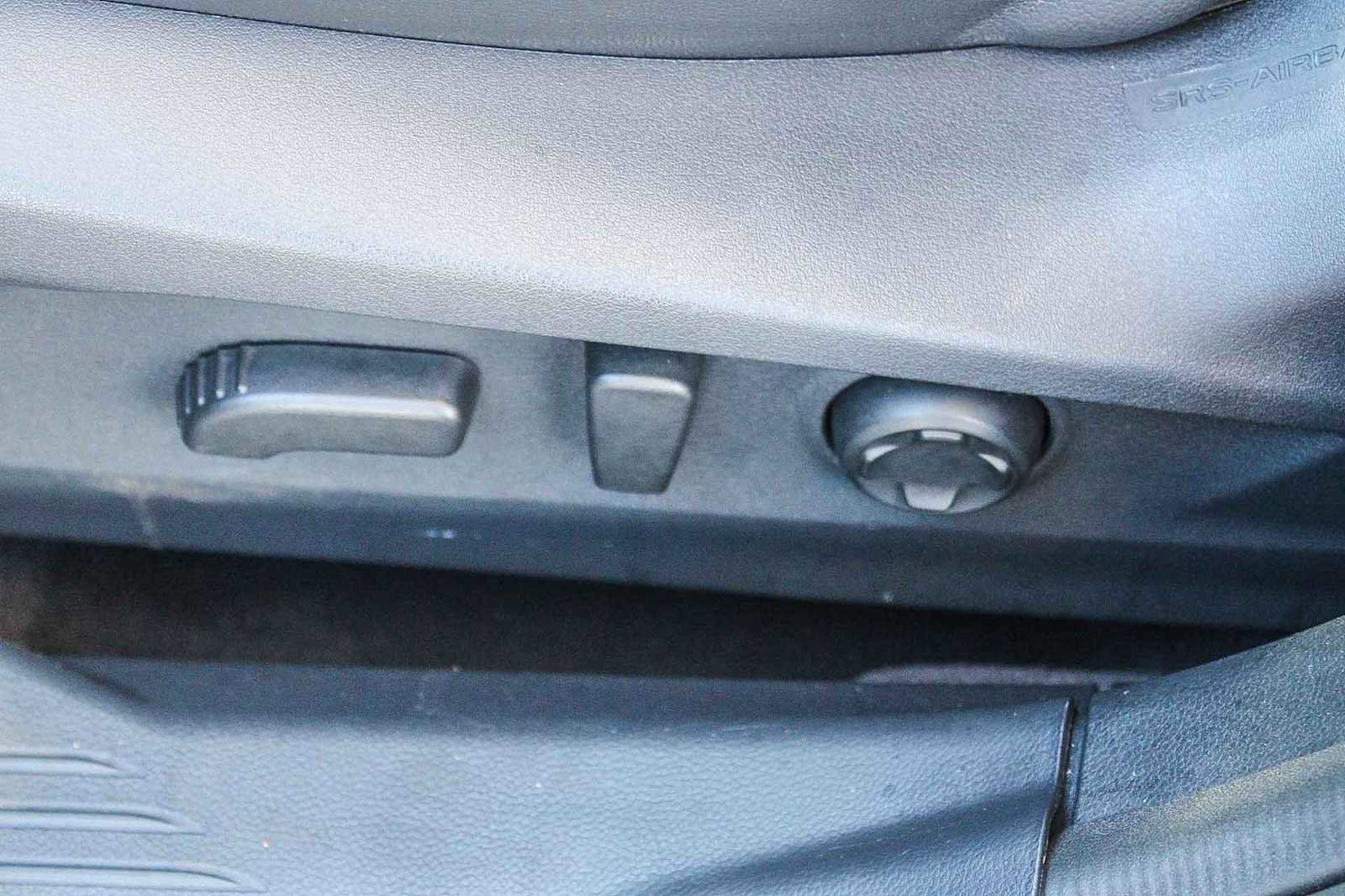 Certified 2025 Subaru Outback Touring XT w/ Tech Package 2 AWD/4WD image 20