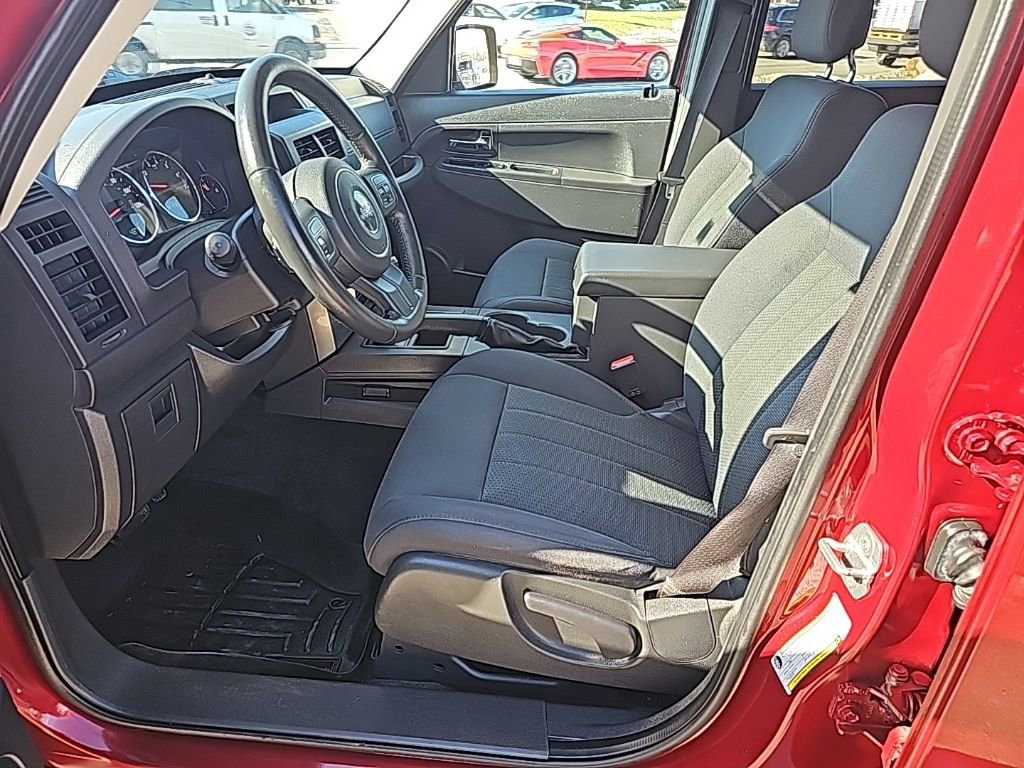 Used 2011 Jeep Liberty Sport w/ Popular Equipment Group image 14