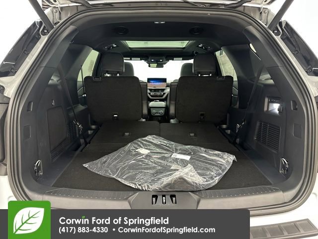 New 2026 Ford Explorer ST w/ Sun And Sound Package image 19