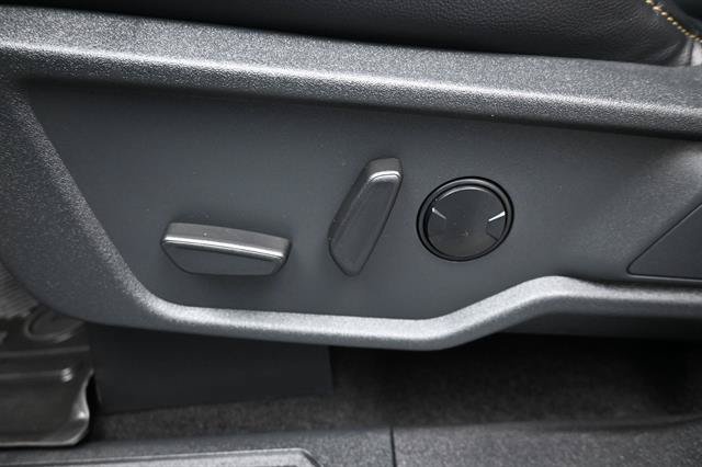Used 2025 Ford Bronco Badlands AWD/4WD image 7