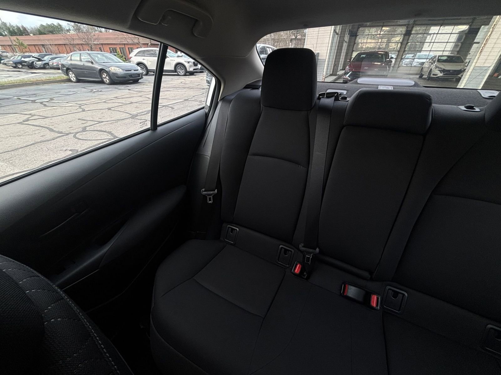 Used 2025 Toyota Corolla LE image 43