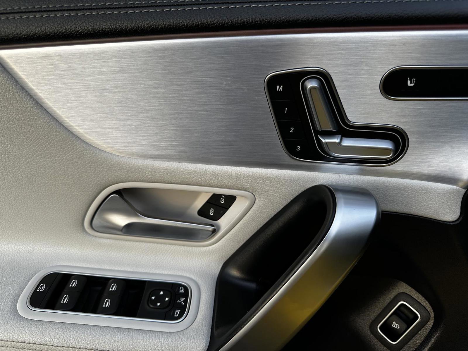 Used 2021 Mercedes-Benz CLA 45 AMG 4MATIC image 35