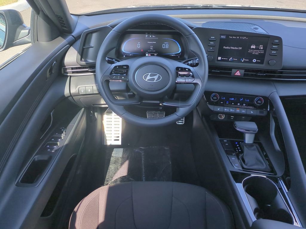 New 2026 Hyundai Elantra SEL Sport image 17
