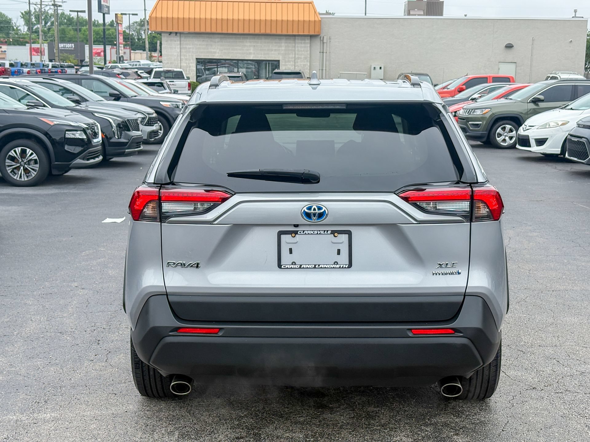 Used 2022 Toyota RAV4 XLE w/ Convenience Package AWD/4WD image 17