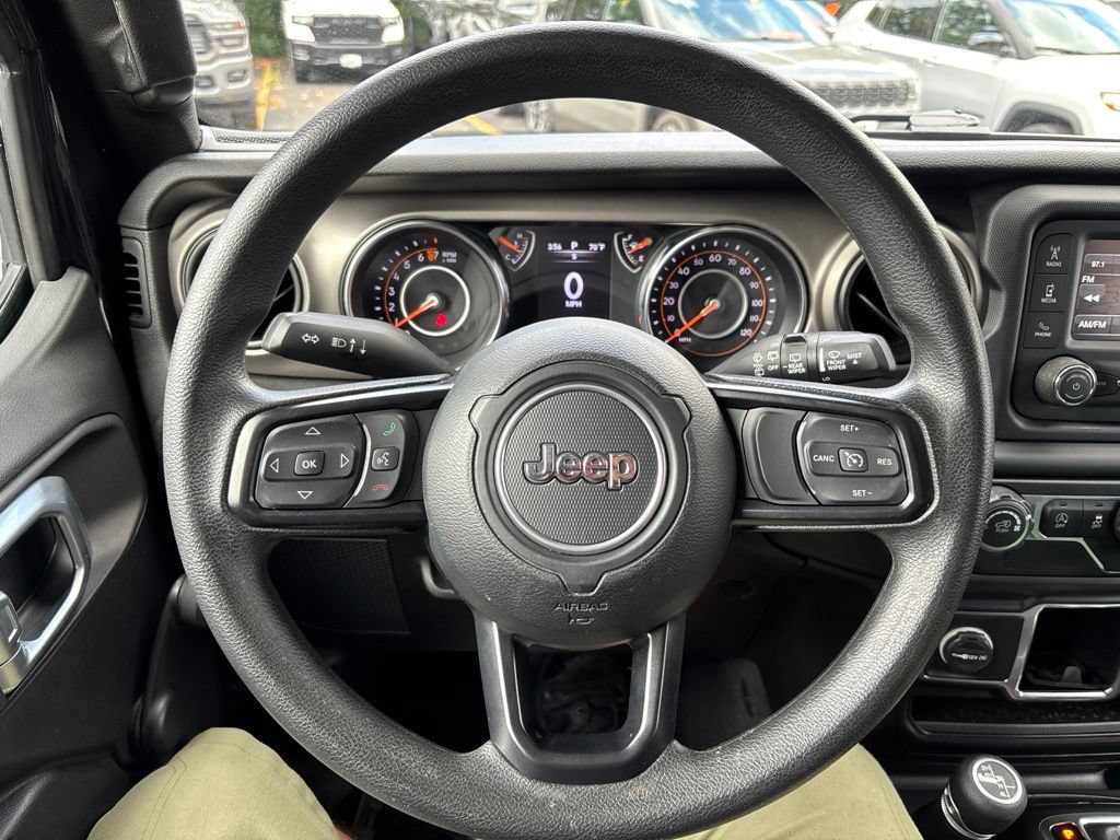 Used 2019 Jeep Wrangler Sport AWD/4WD image 15