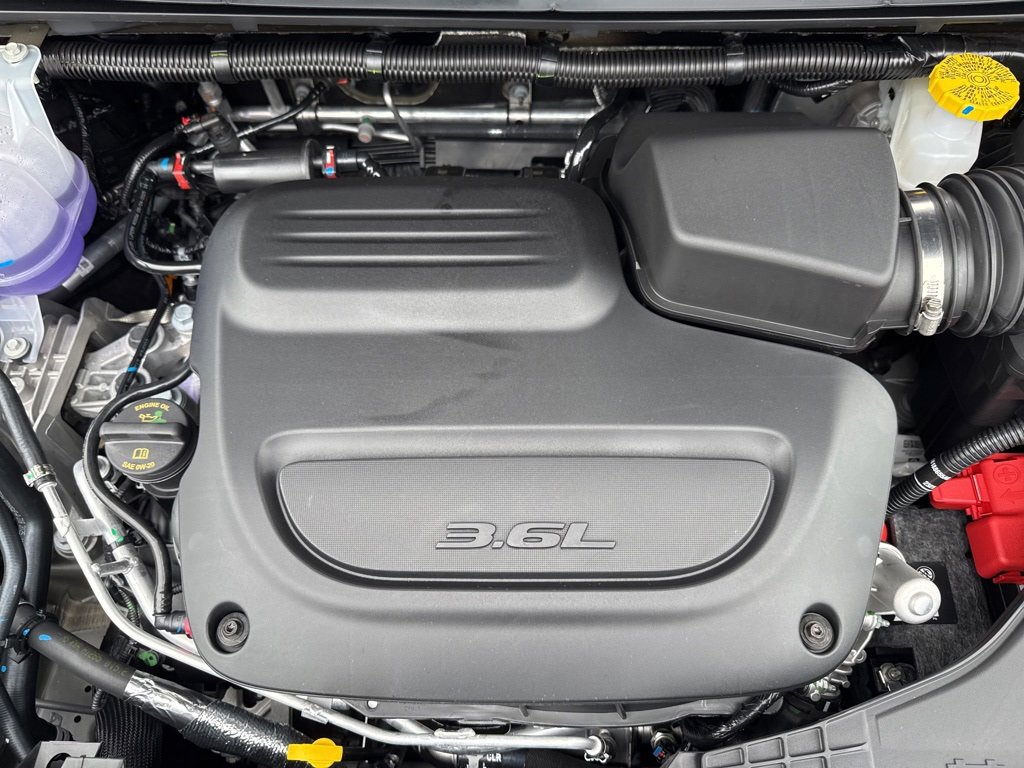 New 2026 Chrysler Pacifica Select image 55