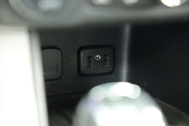 Used 2019 GMC Acadia SLE image 20