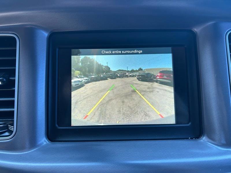 Used 2019 Dodge Charger SXT image 16