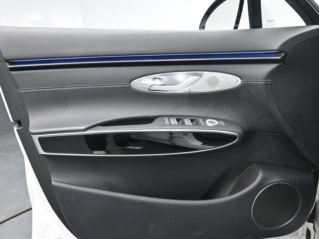 Used 2026 Genesis GV70 2.5T image 24