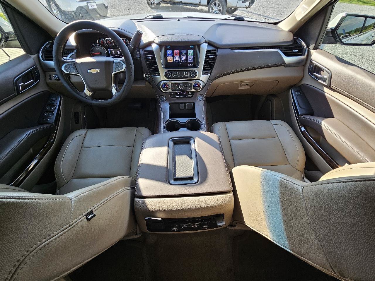 Used 2018 Chevrolet Tahoe LT w/ Luxury Package AWD/4WD image 42