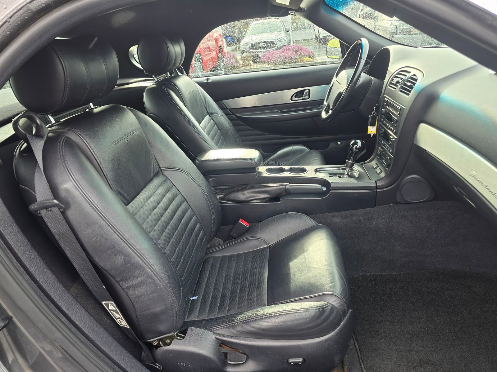 Used 2003 Ford Thunderbird image 45