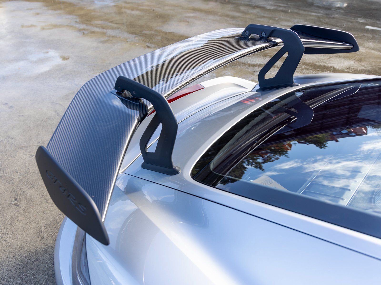 Certified 2025 Porsche 718 Cayman GT4 RS image 24