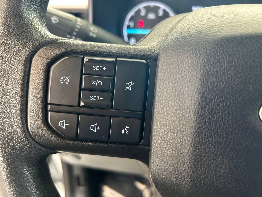 Used 2025 Ford F350 XLT w/ FX4 Off-Road Package AWD/4WD image 26