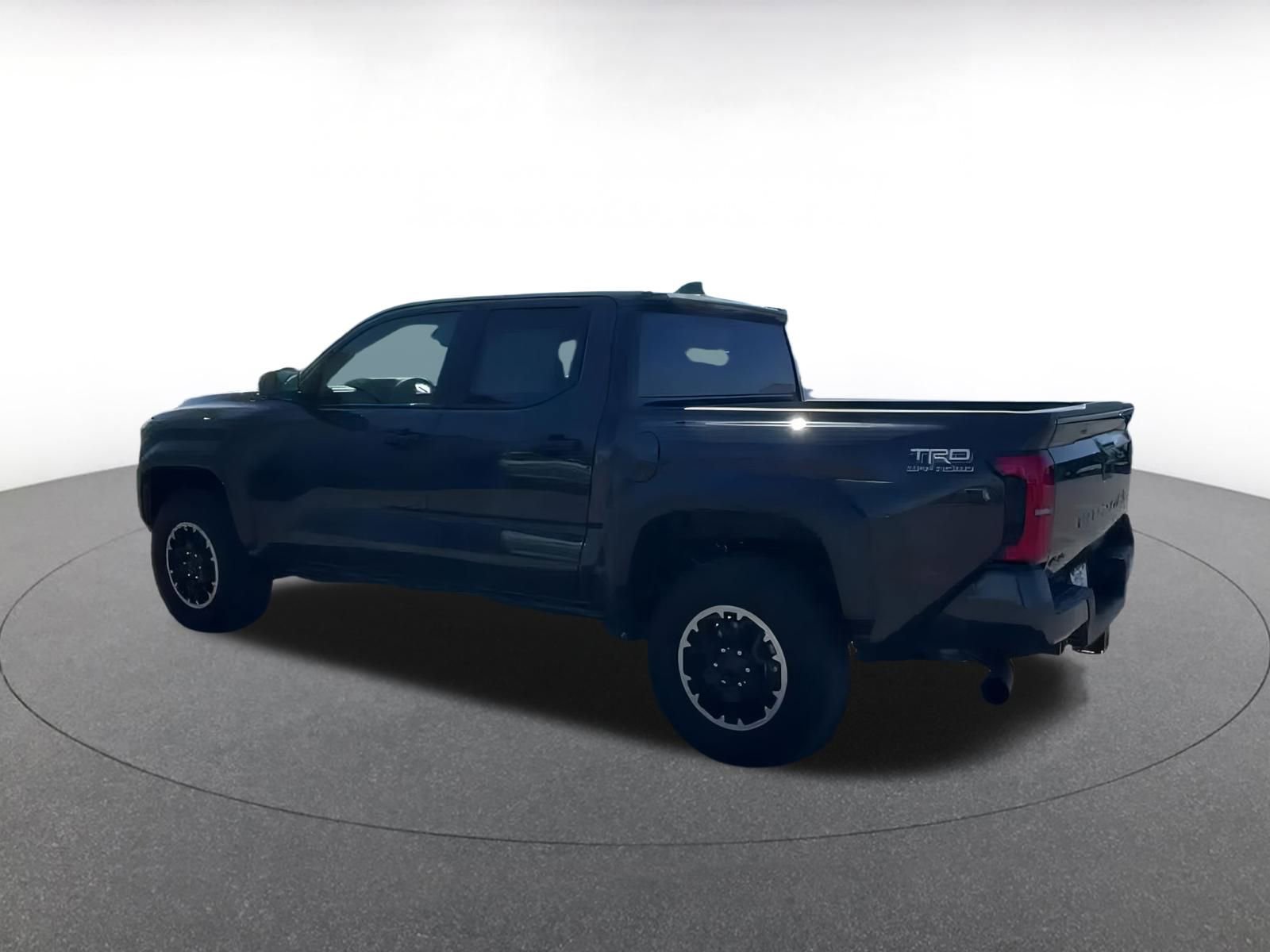 Used 2025 Toyota Tacoma TRD Off-Road image 10