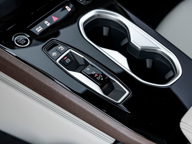 New 2026 Audi A6 Premium Plus AWD/4WD image 22