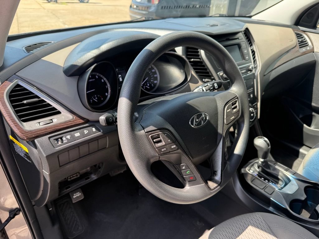 Used 2018 Hyundai Santa Fe Sport FWD image 7
