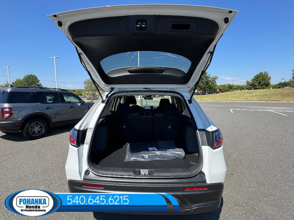 New 2026 Honda HR-V LX image 17