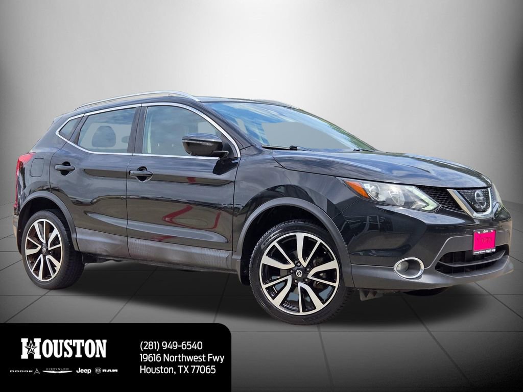 Used 2019 Nissan Rogue Sport SL FWD image 3