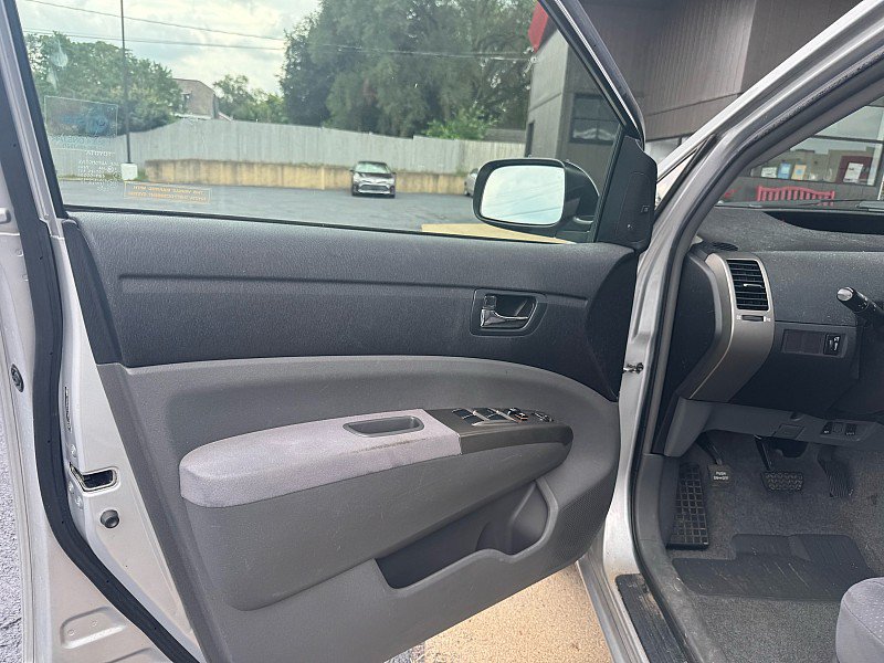 Used 2008 Toyota Prius Touring FWD image 8