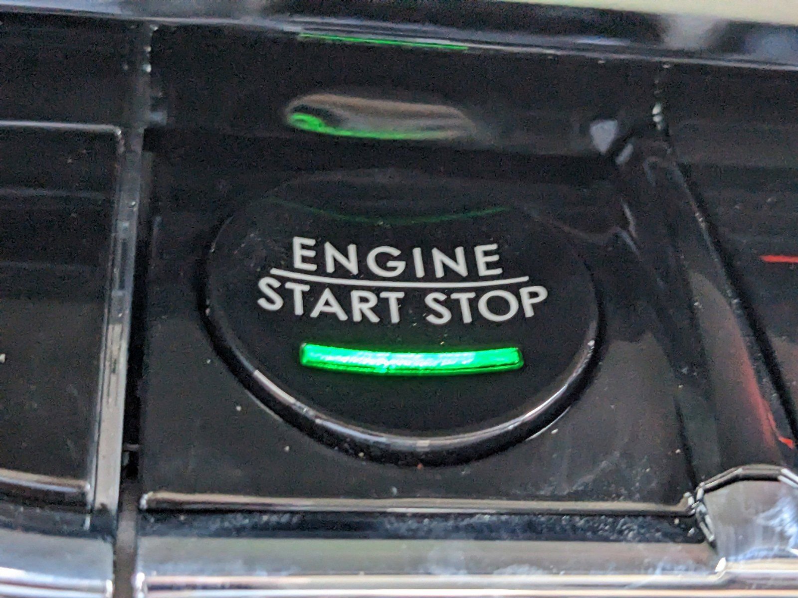 Certified 2023 Lincoln Nautilus Reserve w/ Equipment Group 201A image 32