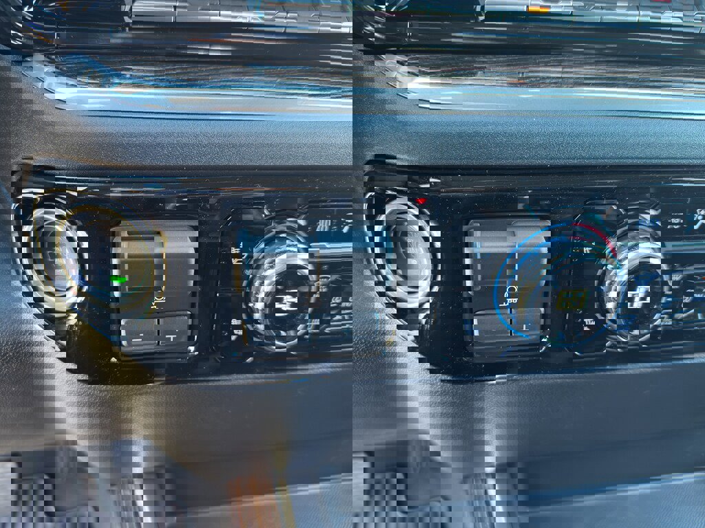 New 2026 GMC Sierra 1500 Elevation w/ Preferred Package image 13