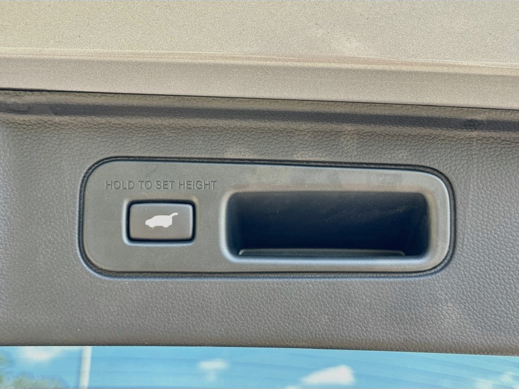 Used 2023 Honda Pilot EX-L image 30