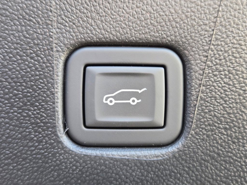 New 2025 Chevrolet Blazer LT w/ Convenience Package image 33