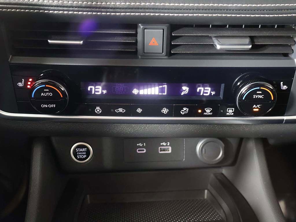 Used 2023 Nissan Rogue SV w/ SV Premium B Package AWD/4WD image 44