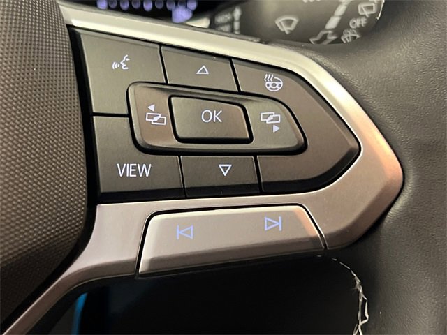 New 2026 Volkswagen Taos SE image 14