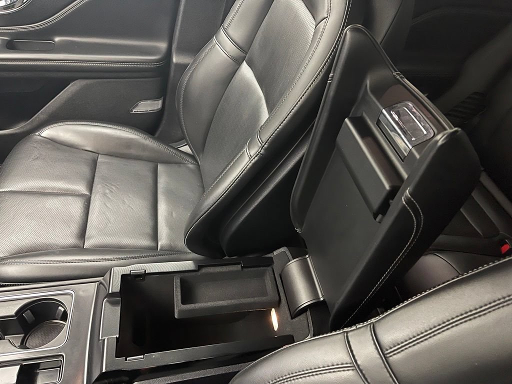 Used 2020 Lincoln Corsair AWD w/ Equipment Group 101A image 30