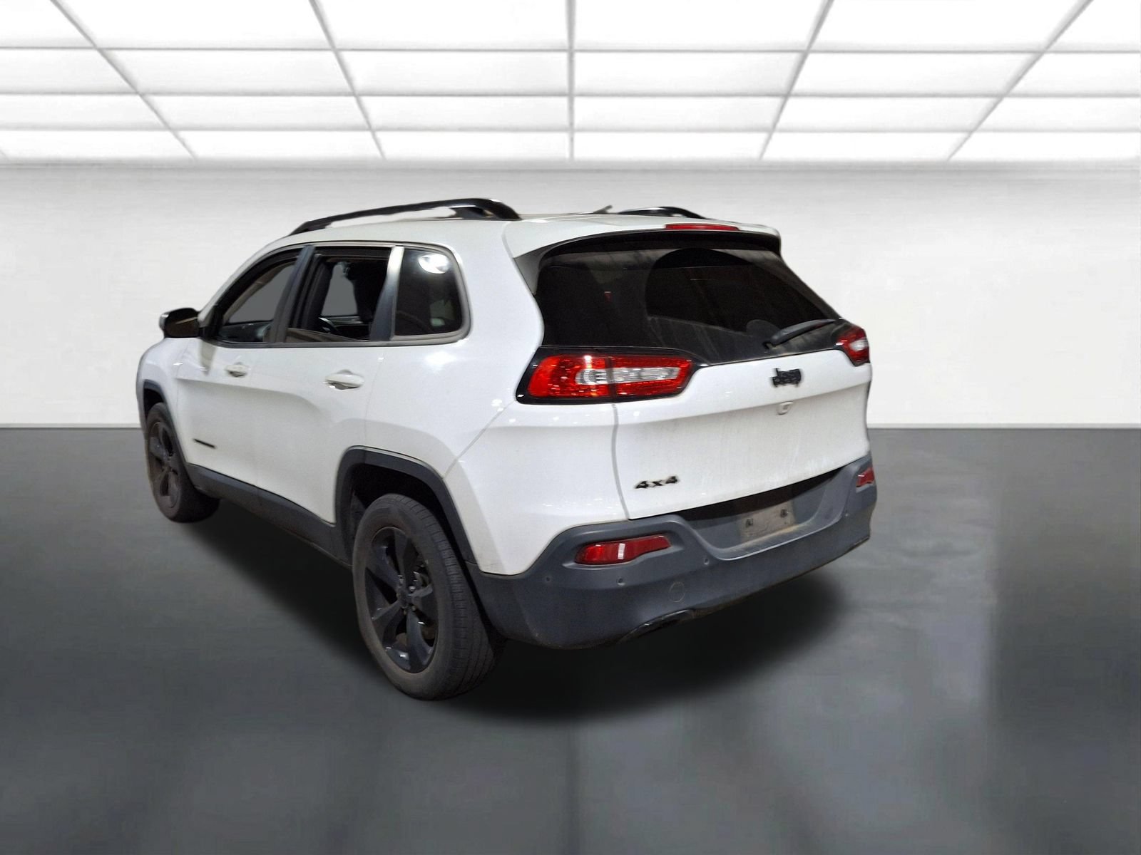 Certified 2018 Jeep Cherokee Limited w/ Technology Group AWD/4WD image 8
