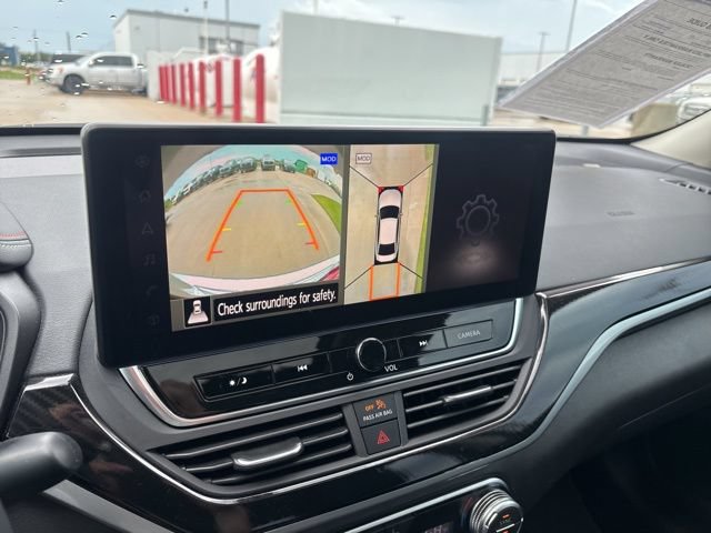 Used 2023 Nissan Altima 2.0 SR FWD image 29
